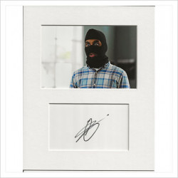 Aziz Ansari signed genuine signature autograph display AFTAL