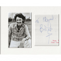 Berni Flint signed genuine signature autograph display AFTAL