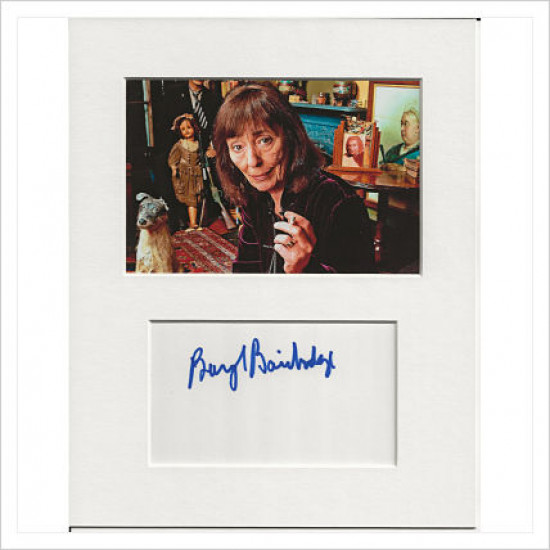 Beryl Bainbridge signed genuine signature autograph display AFTAL