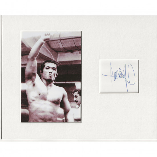 Fuji Yamada signed genuine signature autograph display AFTAL