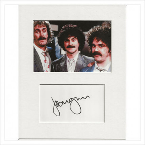 Joe McGann signed genuine signature autograph display AFTAL