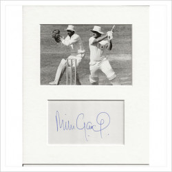 Mike Gatting signed genuine signature autograph display AFTAL