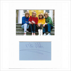 Mike Nolan signed genuine signature autograph display AFTAL