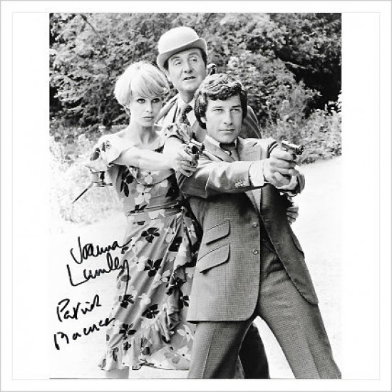 Patrick Macnee Joanna Lumley signed genuine signature autograph photo AFTAL (ML-2)
