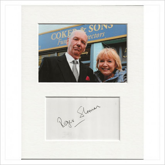 Roger Sloman signed genuine signature autograph display AFTAL