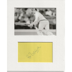 Roger Tolchard signed genuine signature autograph display UACC RD AFTAL