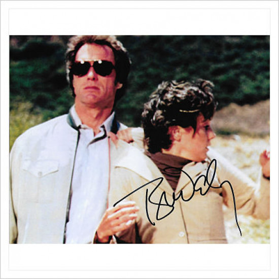 Tyne Daly signed genuine signature autograph photo AFTAL (TD-1)