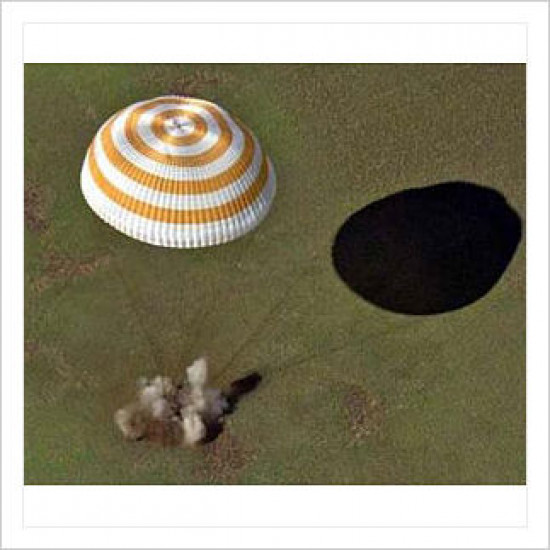 Soyuz TMA-3  main landing parachute swatch AFTAL